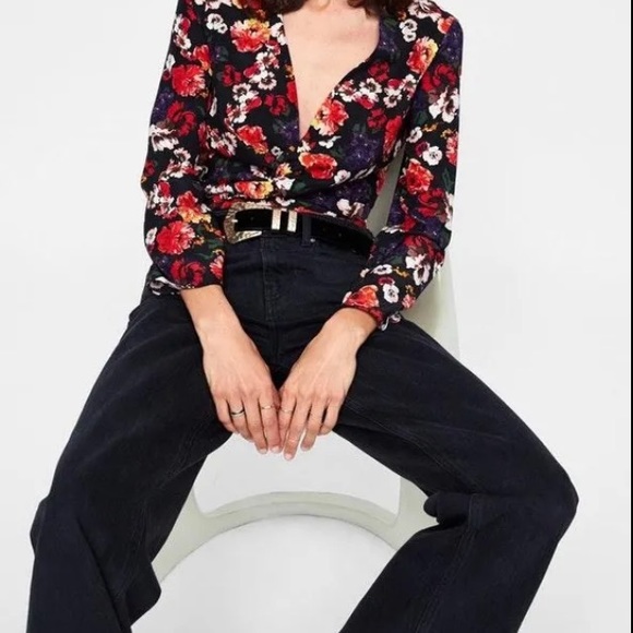 Zara Tops - Zara Basic | Floral LS bodysuit | M